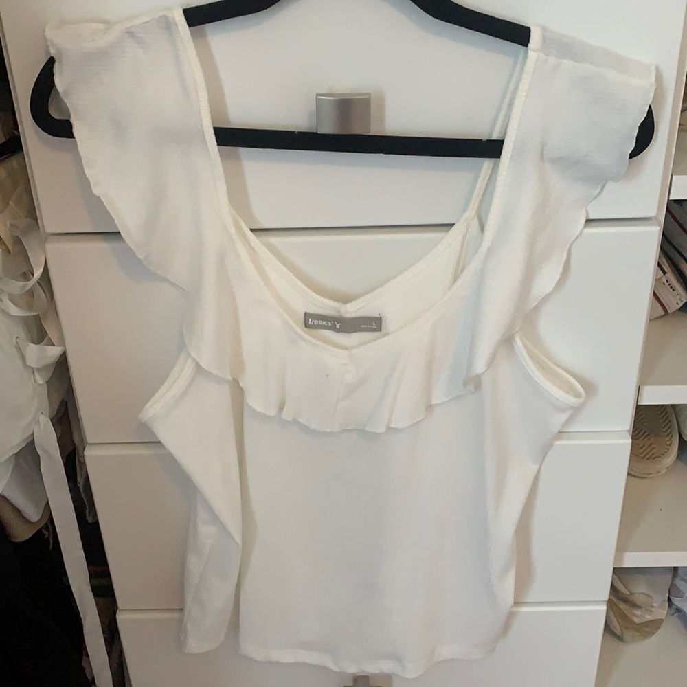 Trendsic Ruffled tank